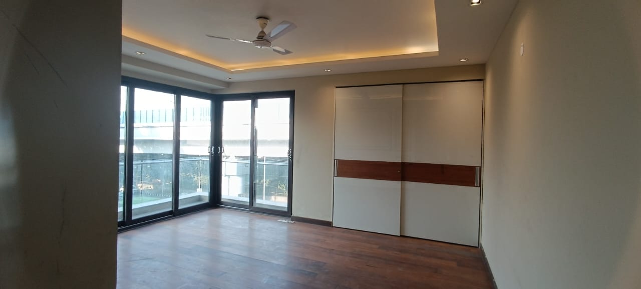 4 BHK +1 SQ A-57 M2K suites Kailash colony